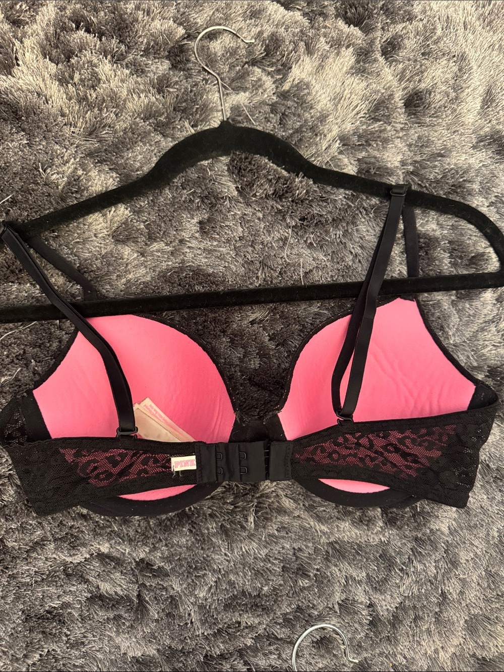 PINK Victoria's Secret Lace everyday t shirt Bra in Black and white - Picture 4 of 8